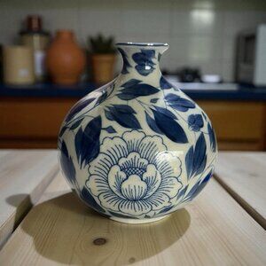 Vintage Gumps Ceramic Floral Vase, Blue and White, Great Condition - 5.5"